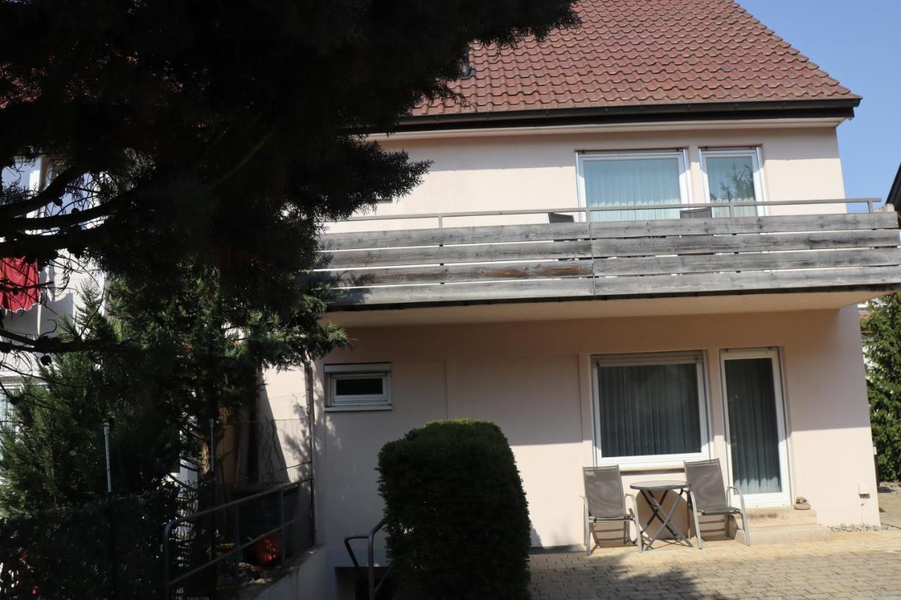 Haus Im Garten Köngen Eksteriør billede